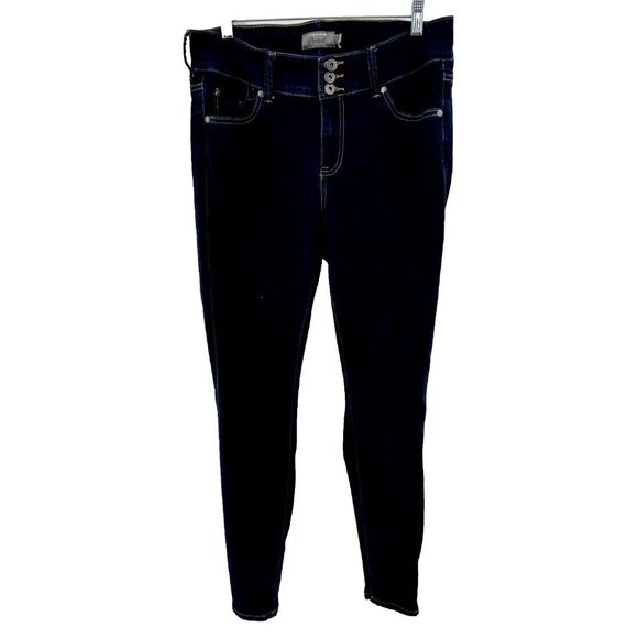 Torrid Jeans Women Size 12 TALL Medium Wash Super Soft Stretch Jeggings‎ Denim - Picture 1 of 4